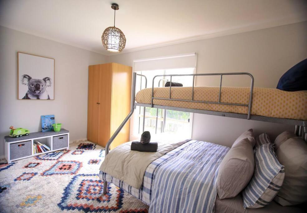 The Hangout King Beds Hammock Chairs With A View Port Campbell Buitenkant foto